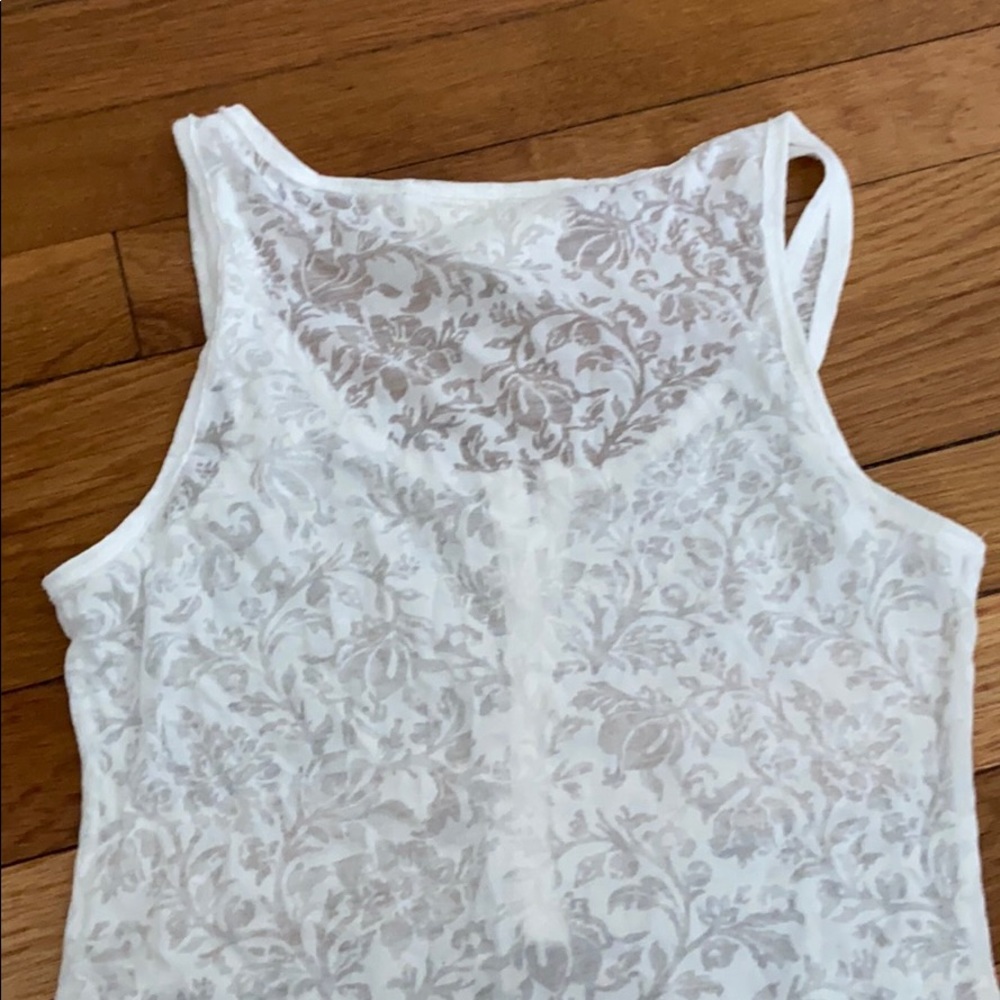 Sheer Tank Top - Picture 4 of 4